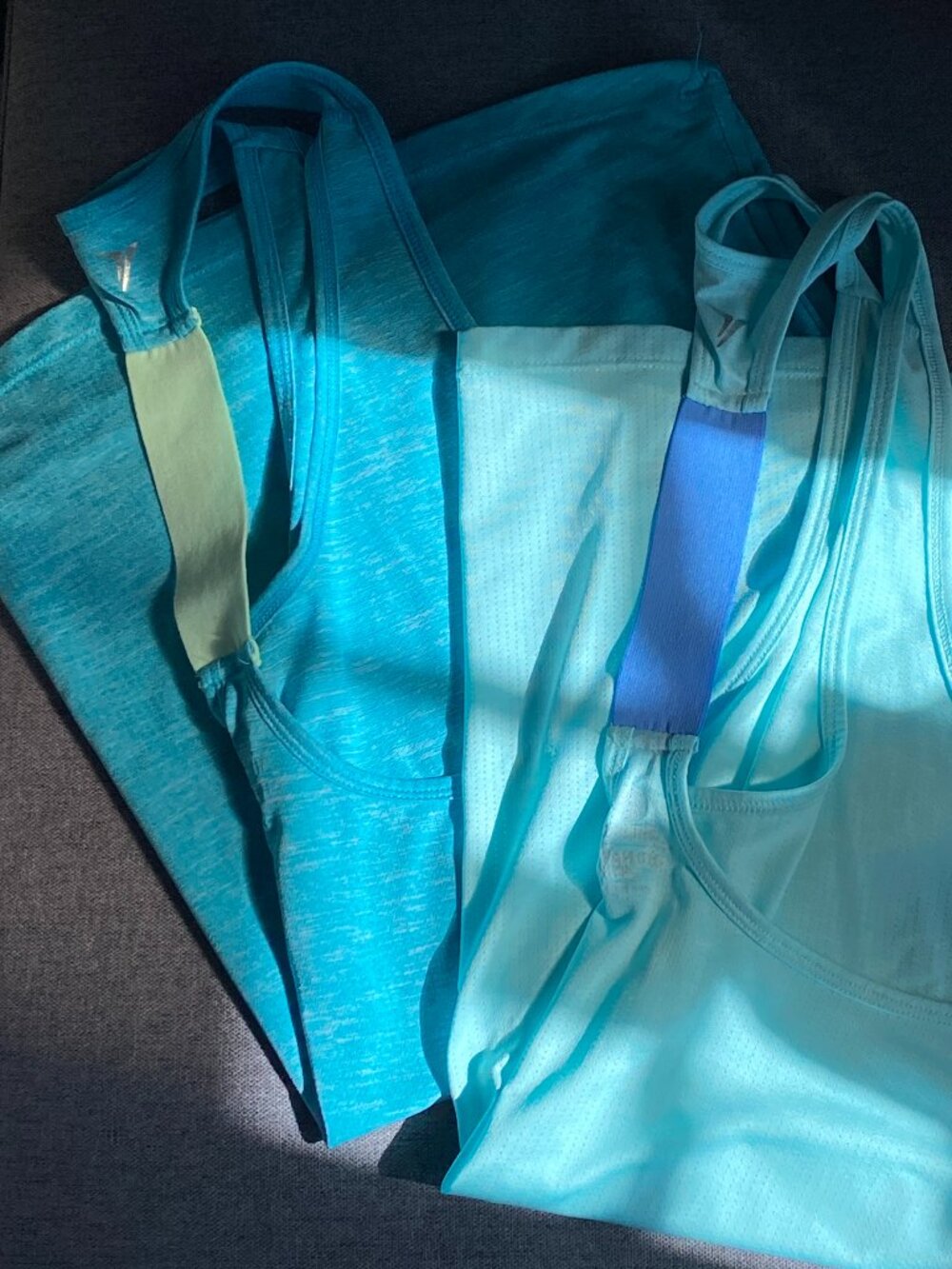 Pair of Old Navy Active Heathered Teal & Aqua Loose Racerback Tank Tops XXL